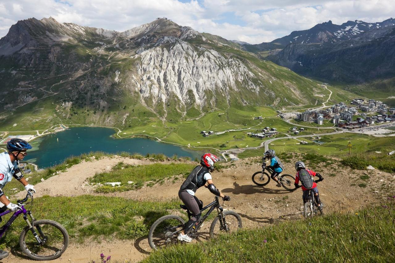 Le Rond Point Des Pistes Lägenhet Tignes Exteriör bild